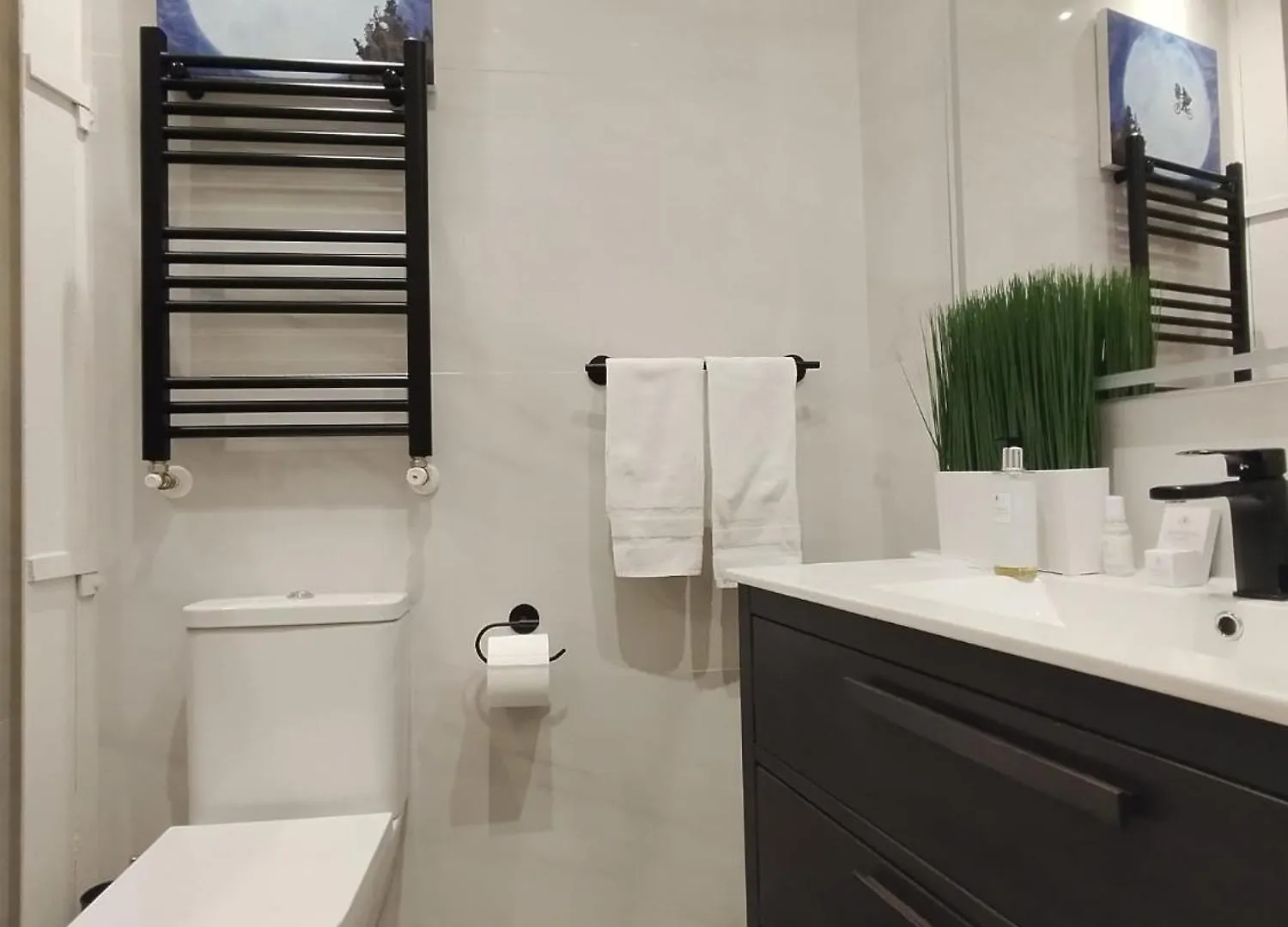 Pension Boutique Caravan Cinema Bilbao Guest house