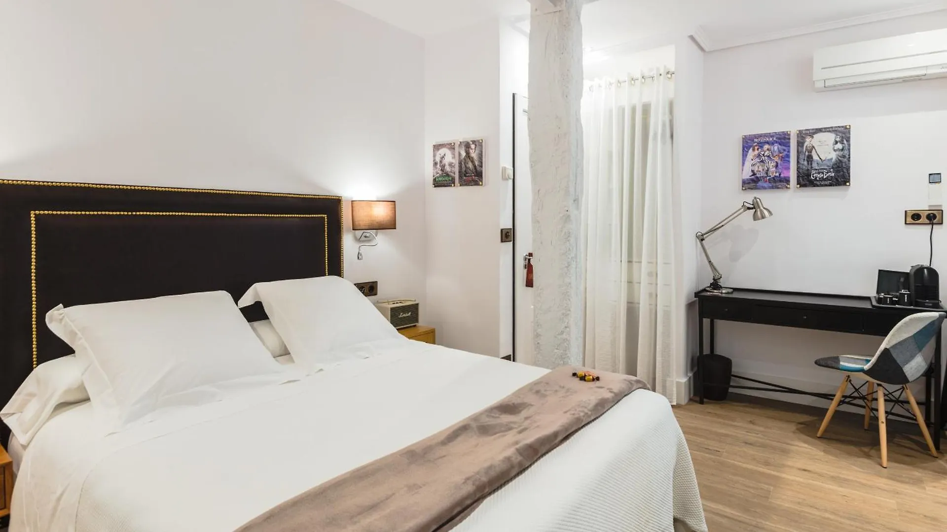 Pension Boutique Caravan Cinema Bilbao 2*,  Spain