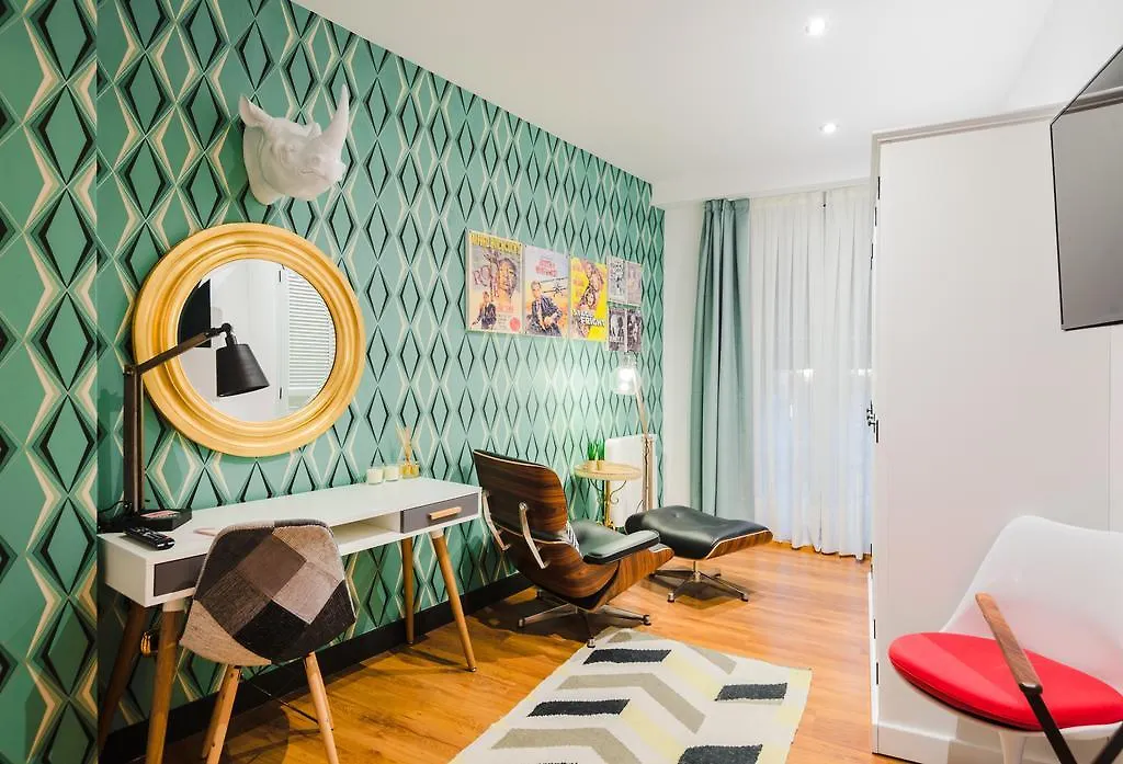 Pension Boutique Caravan Cinema Bilbao Spain